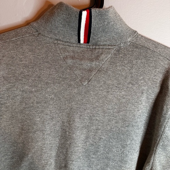 Tommy Hilfiger - Men’s Quarter Zip, Grey, 100% cotton, Size M - Picture 5 of 9